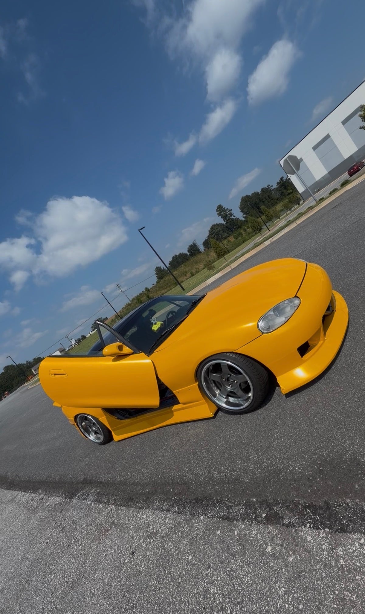 Satin Metallic Maple Leaf Yellow