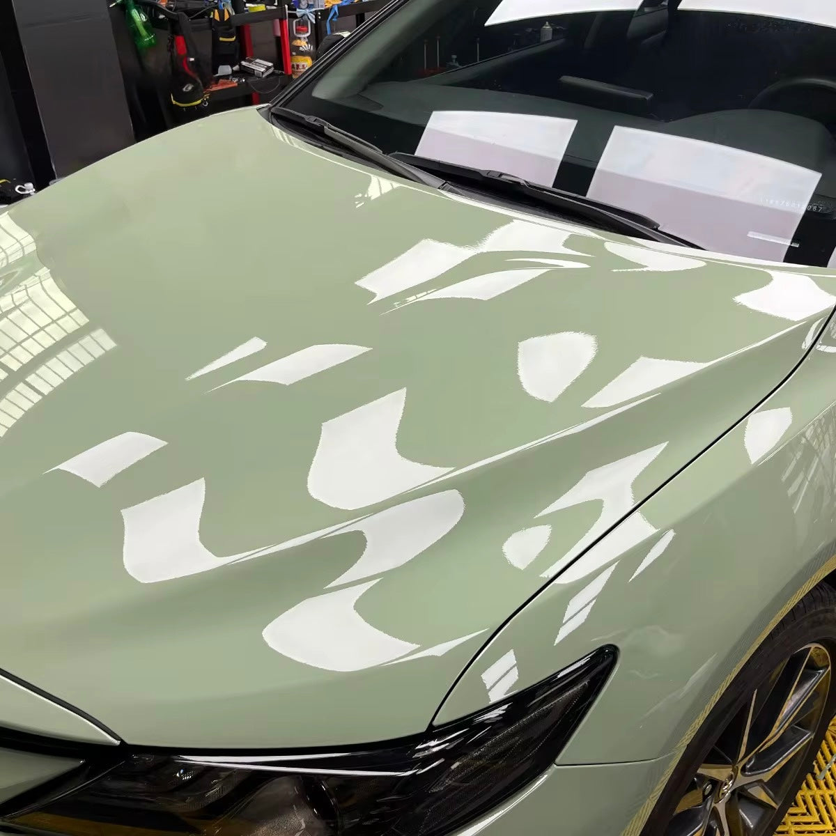 TPU Glossy Khaki Green