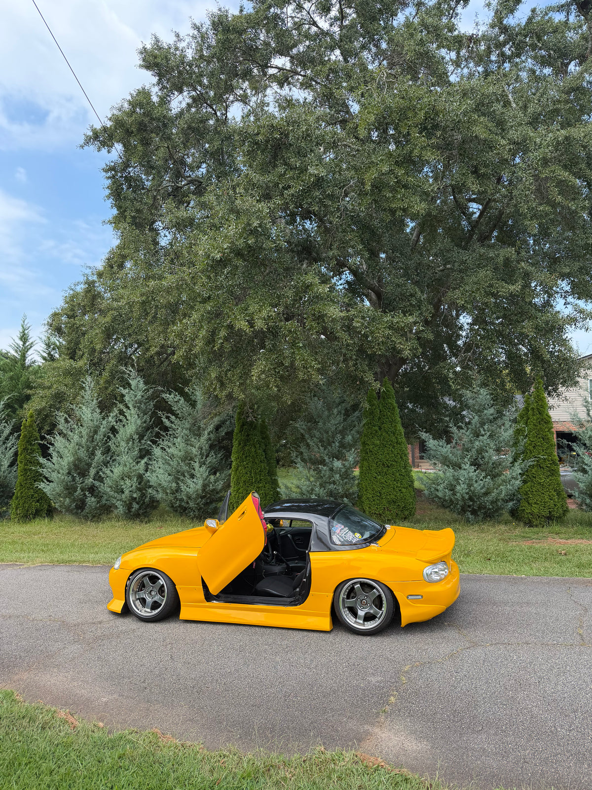 Satin Metallic Maple Leaf Yellow