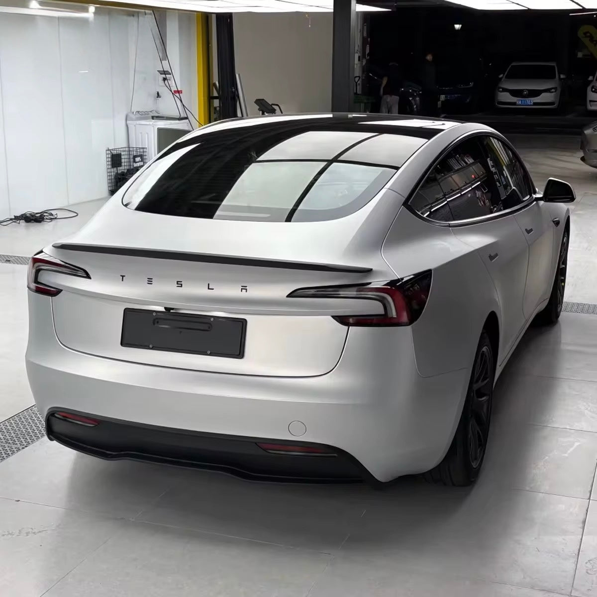 Satin Metallic Liquid Silver