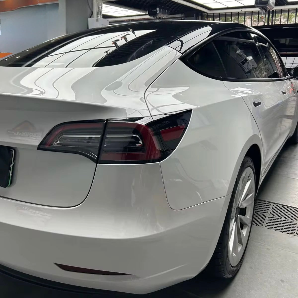 TPU Glossy Crystal Volcanic Grey