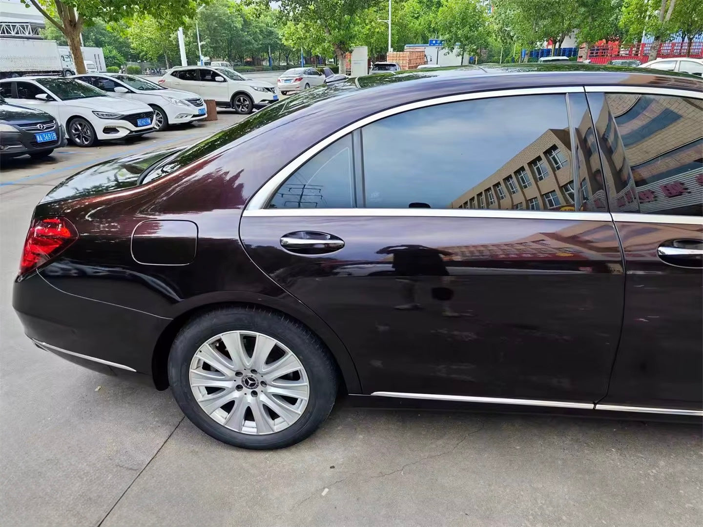 Sparkling Midnight Red